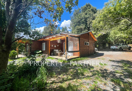 Casa En Parcela Con Tres Cabañas
