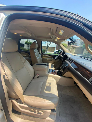 GMC Yukon 6.2 V8 Denali 403 Hp Awd At
