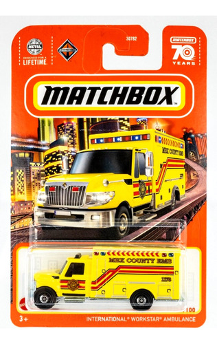 Matchbox - Vehículo International Workstar Ambulance - 30782