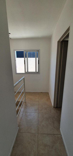 Imagen 12 de 16 de Ph 2 Ambientes Con Cochera Y Patio En Florida B-en Venta