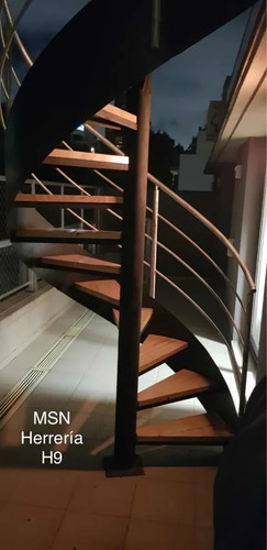 Escalera Caracol Reforzada Interior Exterior 3mts Modelo H3