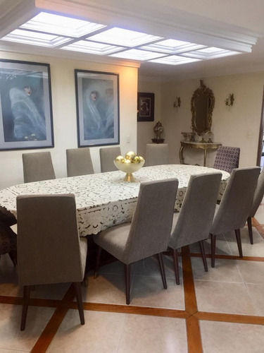 Hermoso Departamento. Palma Criolla Excelente Ubicación.