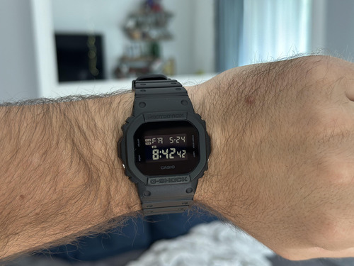 Reloj Casio G-shock Dw-5600bb-1 Negro Negro Negro (Usado)