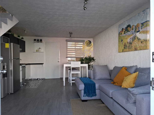 Casa En Venta De 2 Recámaras En Ciudad Del Sol Queretaro