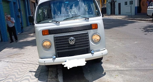 Volkswagen Kombi 1.4 Standard Total Flex 3p