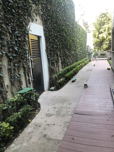 Preciosa Casa Bosques De Las Lomas!