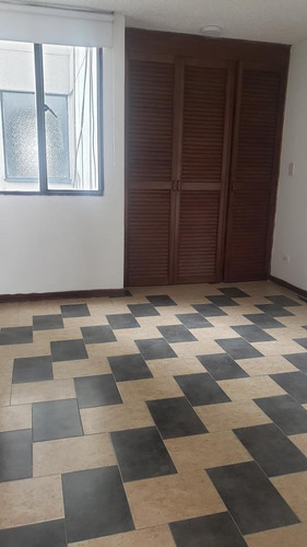 Imagen 14 de 17 de Apartamento En Arriendo En Bogota San Luis