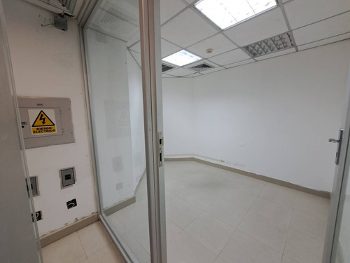 244154 Am* Venta Local Comercial (102 M2) - Torre Bod - Valencia