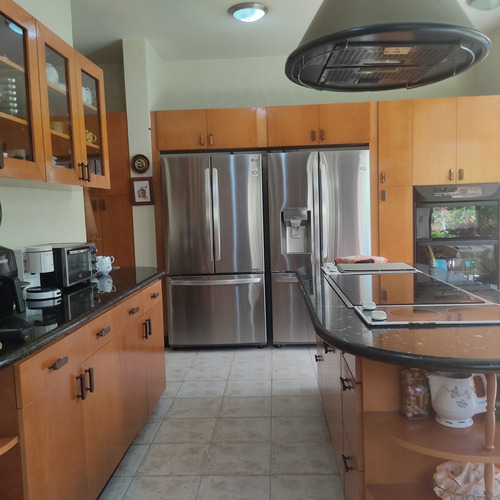 Silvia Jaramillo Vende Elegante Casa Monteclaro Lagunas