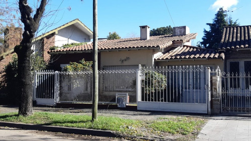 Venta Monte Grande - Chalet De 2 Dormitorios!