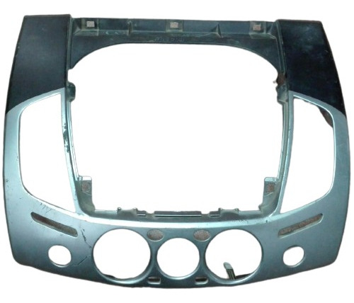 Bisel De Radio Panel Mitsubishi L200 Año 2007/2014