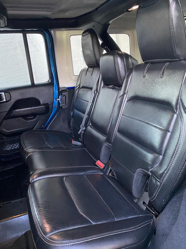 Jeep Wrangler 3.7 Unlimited Sahara 3.6 4x4 At