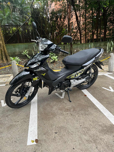 Suzuki 2021