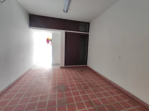 Edificio En Arriendo En Latino. Cod A22136