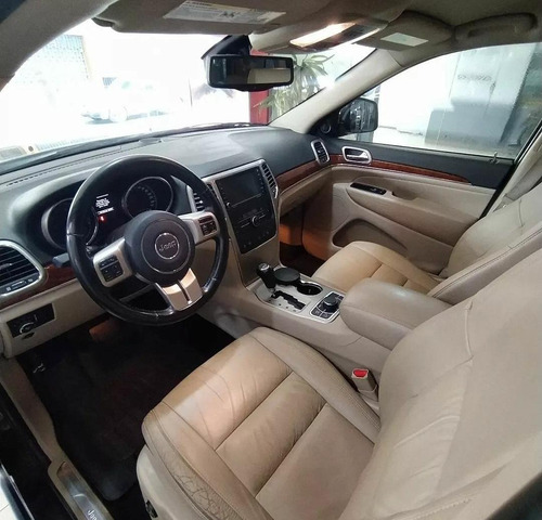 Imagen 3 de 8 de Jeep Grand Cherokee Limited 4x4 2011