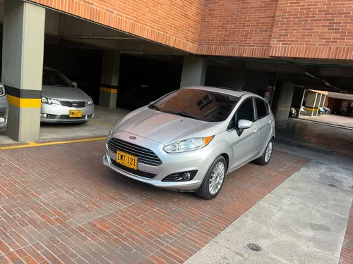 Ford Fiesta 1.6 Hatchback Titanium