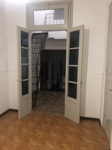 Casa, Tres Cruces, 3 Dorm. Ideal Vivienda U Oficina, Sin Gc!