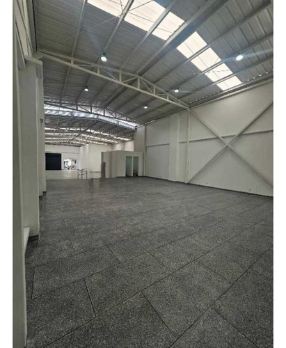 Venta Amplio Y Central Local Comercial Cartago Valle