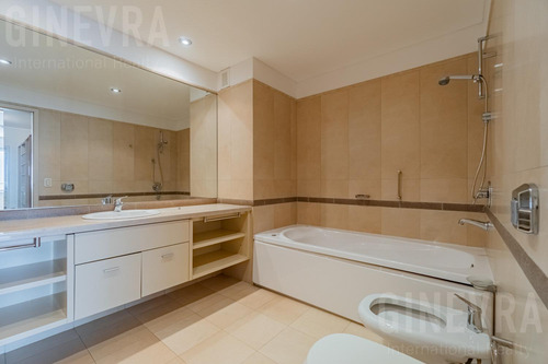 Exclusivo 3 Ambientes Con 2 Cocheras En Alquiler - Le Parc Puerto Madero