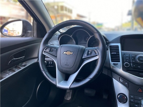 Chevrolet Cruze 1.8 Lt 16v Flex 4p Automático