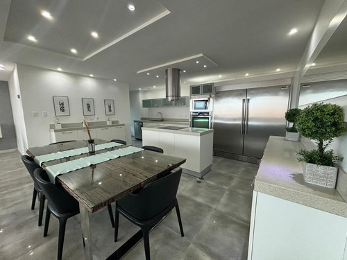 Impecable Apartamento En Valle Blanco. Res Orión. An