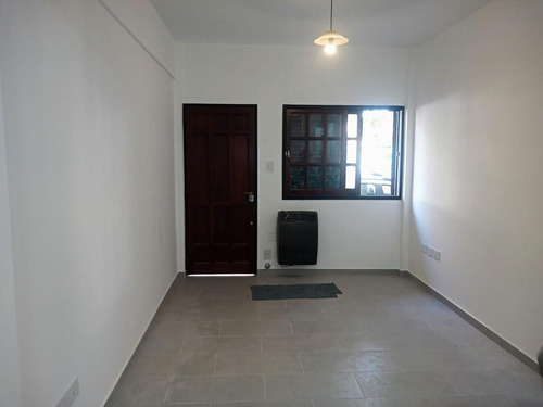 Imagen 2 de 6 de Departamento - La Plata