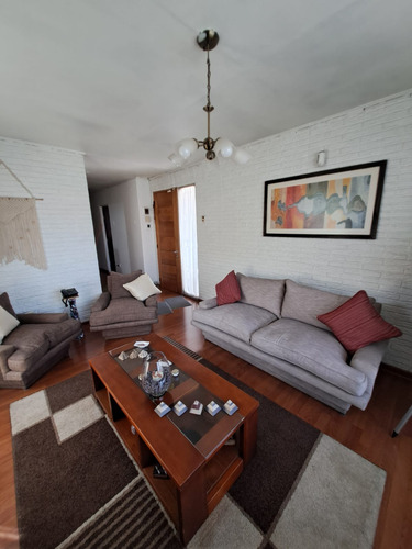 Venta Hermosa Casa En Maipu Costado Parque Arauco