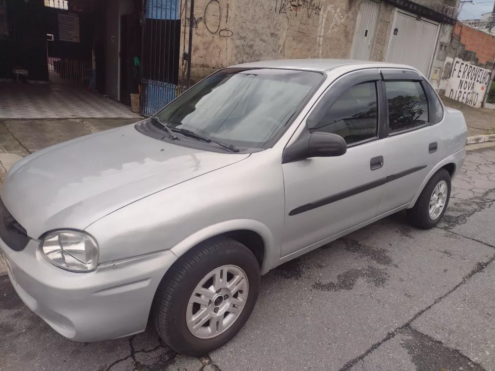 Chevrolet Corsa Sedan 1.0 Super Milenium 4p