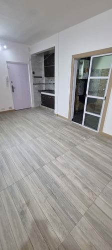 Imagen 1 de 6 de Venta - Monoambiente - San Cristóbal - Saavedra 1100