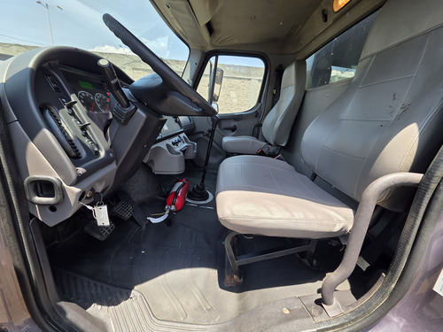 Camion Freightliner M2 2017 Rabon