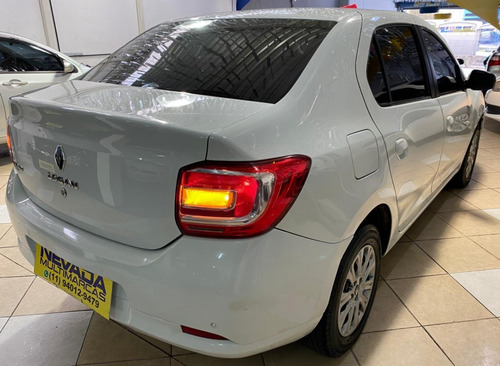 Imagem 4 de 15 de Renault Logan 2015 1.0 Flex Expression 16v Branco