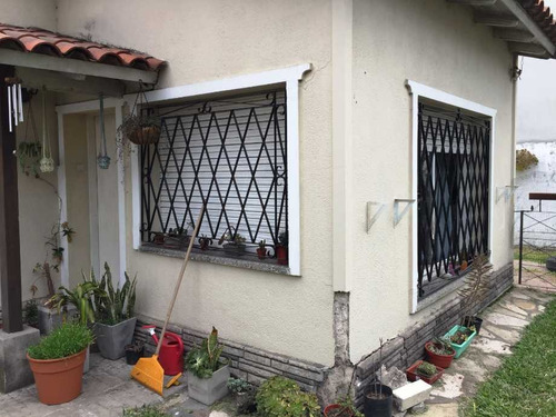 Imagen 3 de 10 de Chalet En Venta En Ituzaingo Norte