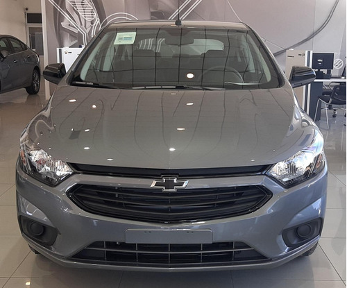 Imagen 4 de 18 de Chevrolet Onix 1.4 Joy Black 2023 Manual (5 Puertas)