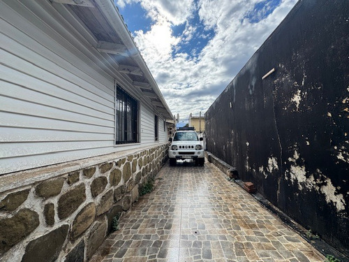 Venta Linda Casa En Quintero Excelente Ubicacion