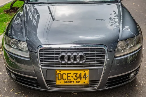 Audi A6 2.8 V6 Multitronic Lujo
