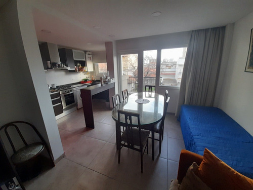 Imagen 4 de 30 de Departamento De 2 Ambientes - A La Calle - Alberti 3300