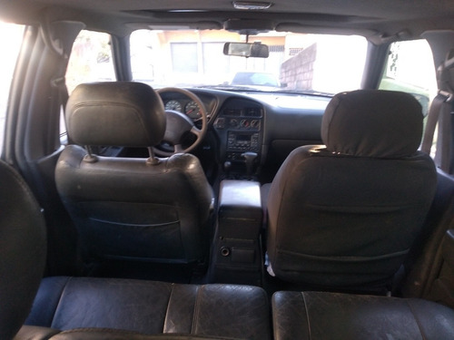 Nissan Pathfinder 1998 3.3 Se 5p