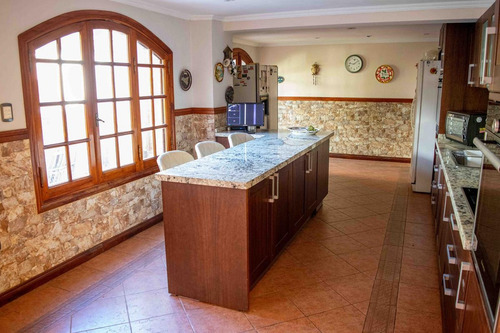 Imagen 10 de 25 de Casa - Mart.-fleming/panam.