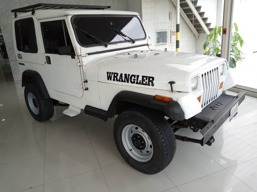 Imagen 4 de 8 de Jeep Wrangler 87