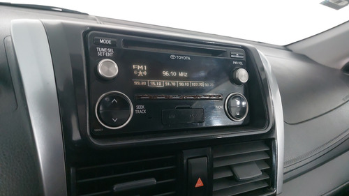 Toyota Yaris 1.5 SEDAN CORE MT