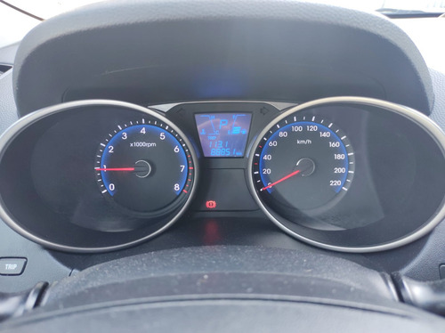 Hyundai IX35 2.0 MPFI GL 16V FLEX 4P AUTOMÁTICO