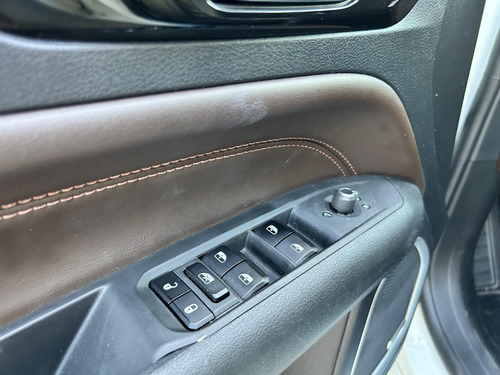 Jeep Commander 1.3 T270 TURBO FLEX OVERLAND AT6