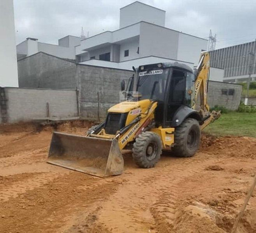 New Holland Retroescavadeira B95b 2012 5637309