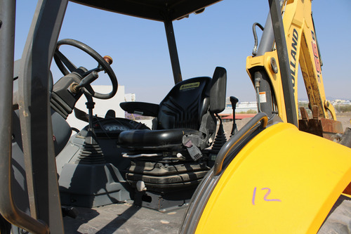 Retroexcavadora New Holland B95c 4x4 2015