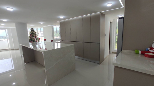 Imagen 5 de 17 de Adriana Castellanos +58 412 6697984 Ofrece Venta De Hermoso Apartamento Duplex En Residencias Iceberg El Rincón Edo. Carabobo Cod. 164797