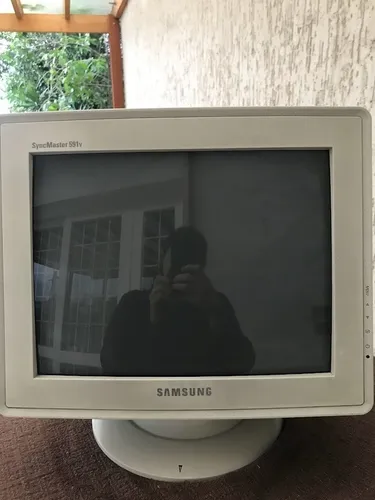 Monitor Crt Samsung 551v S, Branco, Em Ótimo Estado