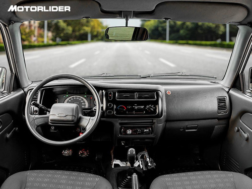 Mitsubishi L200 New 2.5 Diesel 4x2 | Permuta / Financia