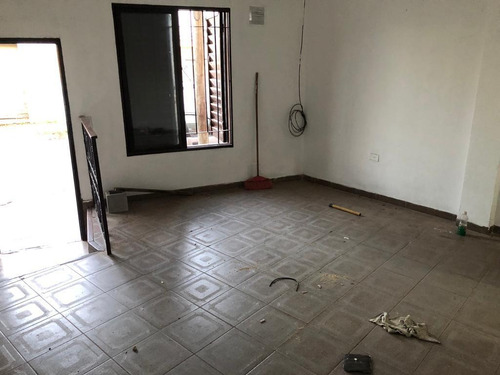 Imagen 2 de 8 de Departamento En Alquiler Se 2 Dormitorios En B° Alberdi