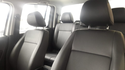 Imagen 10 de 13 de Volkswagen Amarok 2022 2.0 Cd Tdi 140cv Trendline