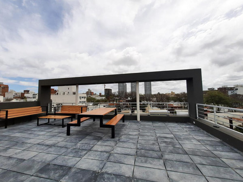 Venta De Apartamento Mono-ambiente En Rambla De Buceo